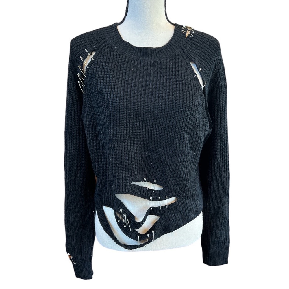 NWT Mags & Pye Black Sweater w/ Paperclips